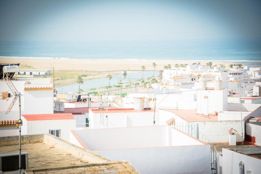 Hostal Malia Conil De La Frontera Exterior photo